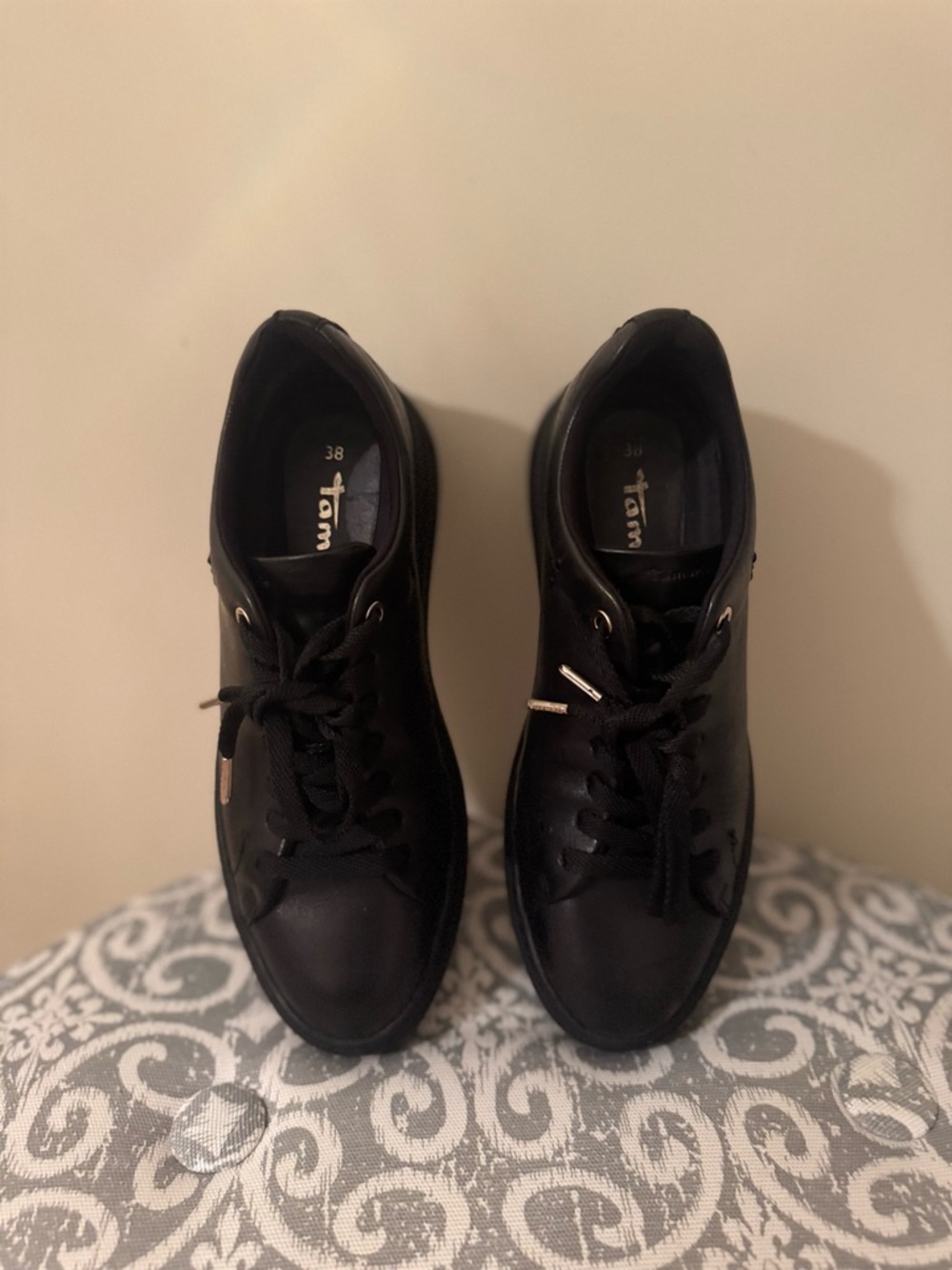 Tamaris Black faux leather fashion lace up sneakers